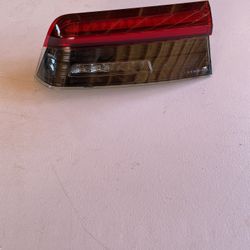 BMW 330i 2026Tail Light Rear Left Passenger Side
