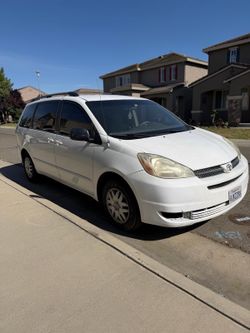 2005 Toyota Sienna