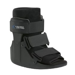 United Ortho USA14015 Short Cam Walker Fracture Boot, Medium, Black