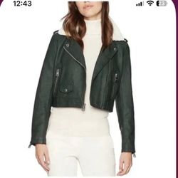  NEW Levi’s Women’s Jacket M