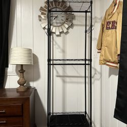 Clothes rack