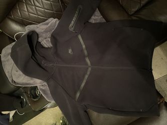 Nike tech