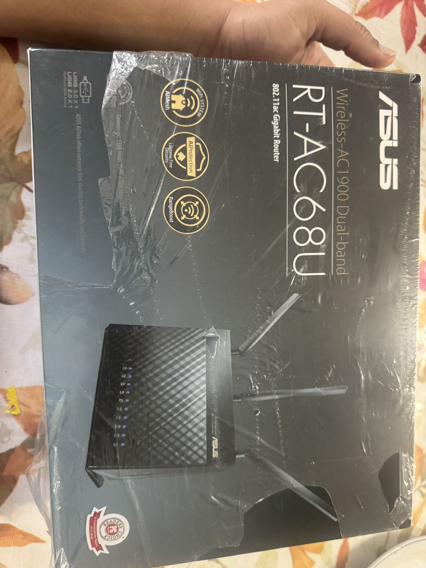 ASUS AC1900 WiFi Router (RT-AC68U) - Dual Band Gigabit Wireless Internet Router, Gaming & Streaming, AiMesh Compatible, Included Lifetime Internet Sec