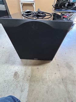 Powered subwoofer