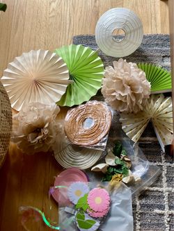 Baby or bridal paper party decorations