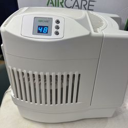 Aircare evaporator humidifier