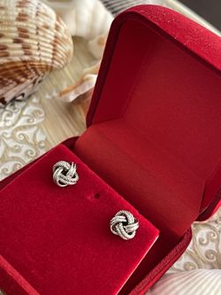 VALENTINES DAY GIFT IDEA (Earings)