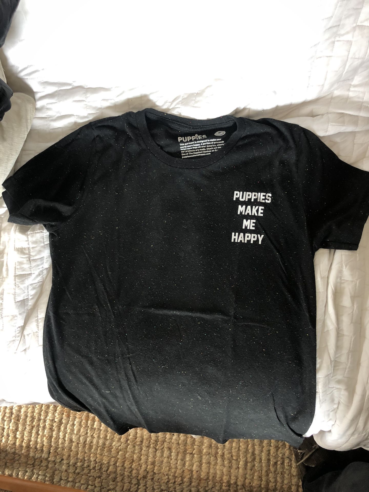 Puppies Make Me Happy (T-Shirt)