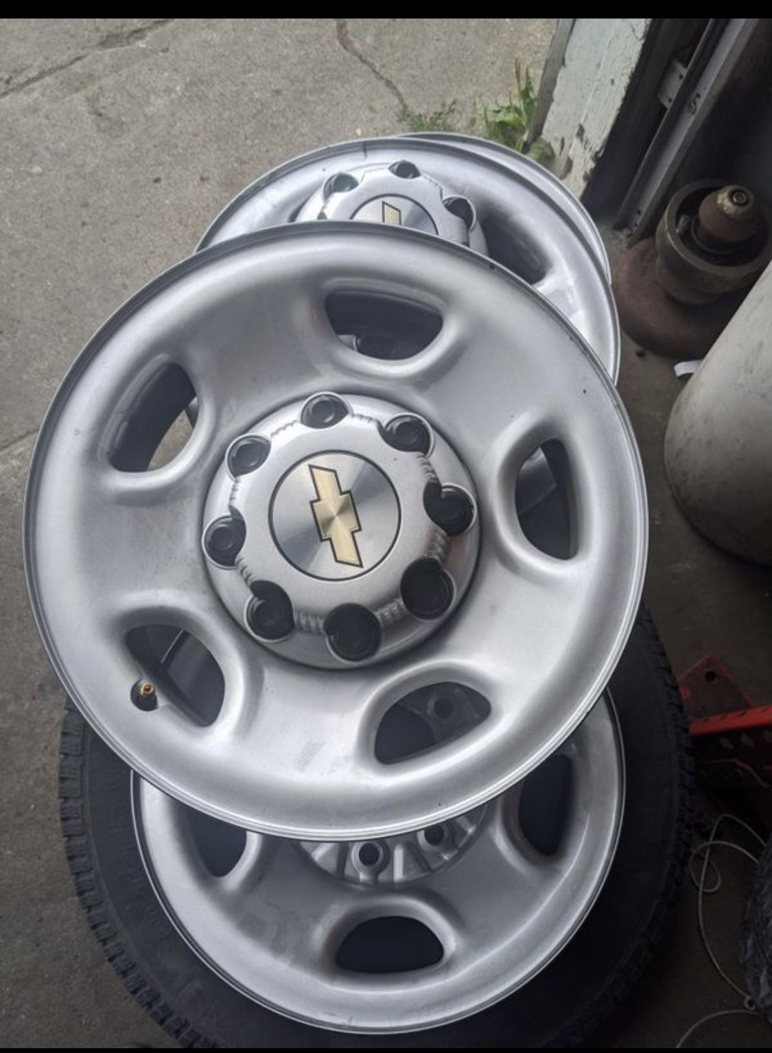 16’ Chevy 8x6.5 OEM Steel Wheels