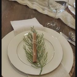 Table Setting Decor