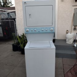 Stackable Washer Gas Dryer 