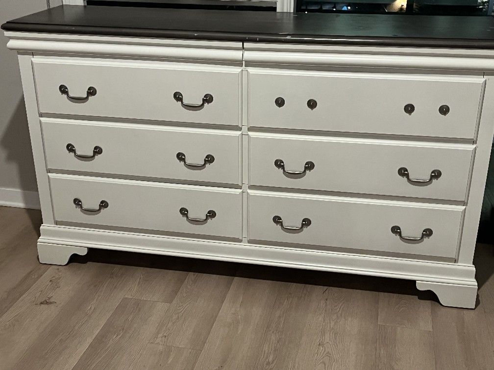 White Dresser for Sale