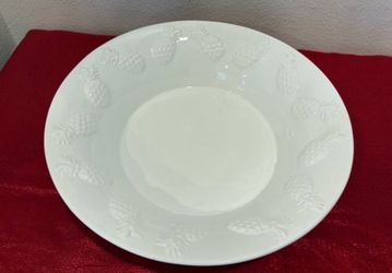 Ceriart S.A. Portugal Embossed white Pineapple Large Serving Bowl - kitchen - Simi Valley