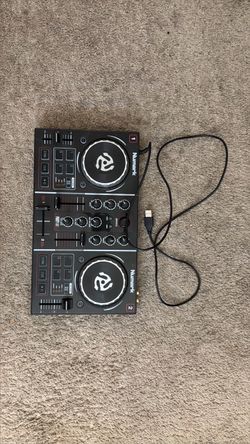 Numark Party Mix  DJ board