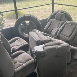 Like New GM Truck/Suburban/Tahoe interior - $899 (Jacksa suburban. Seats and trim pieces are flawless with no rips and no stains , look brand new. I b