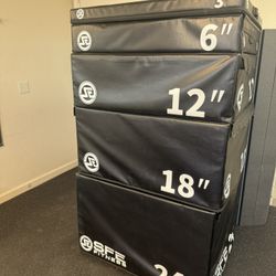 SFE Fitness Stackable Plyo Box Set