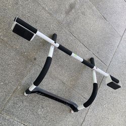 Perfect Fitness Multi-Gym Pull Up Bar & Portable System -Original 