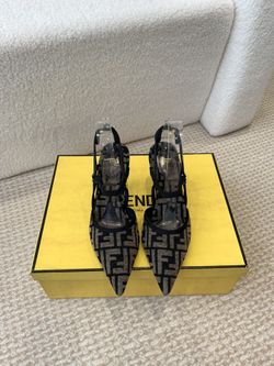 Fendi Womenโs Heels With Box 2026 New