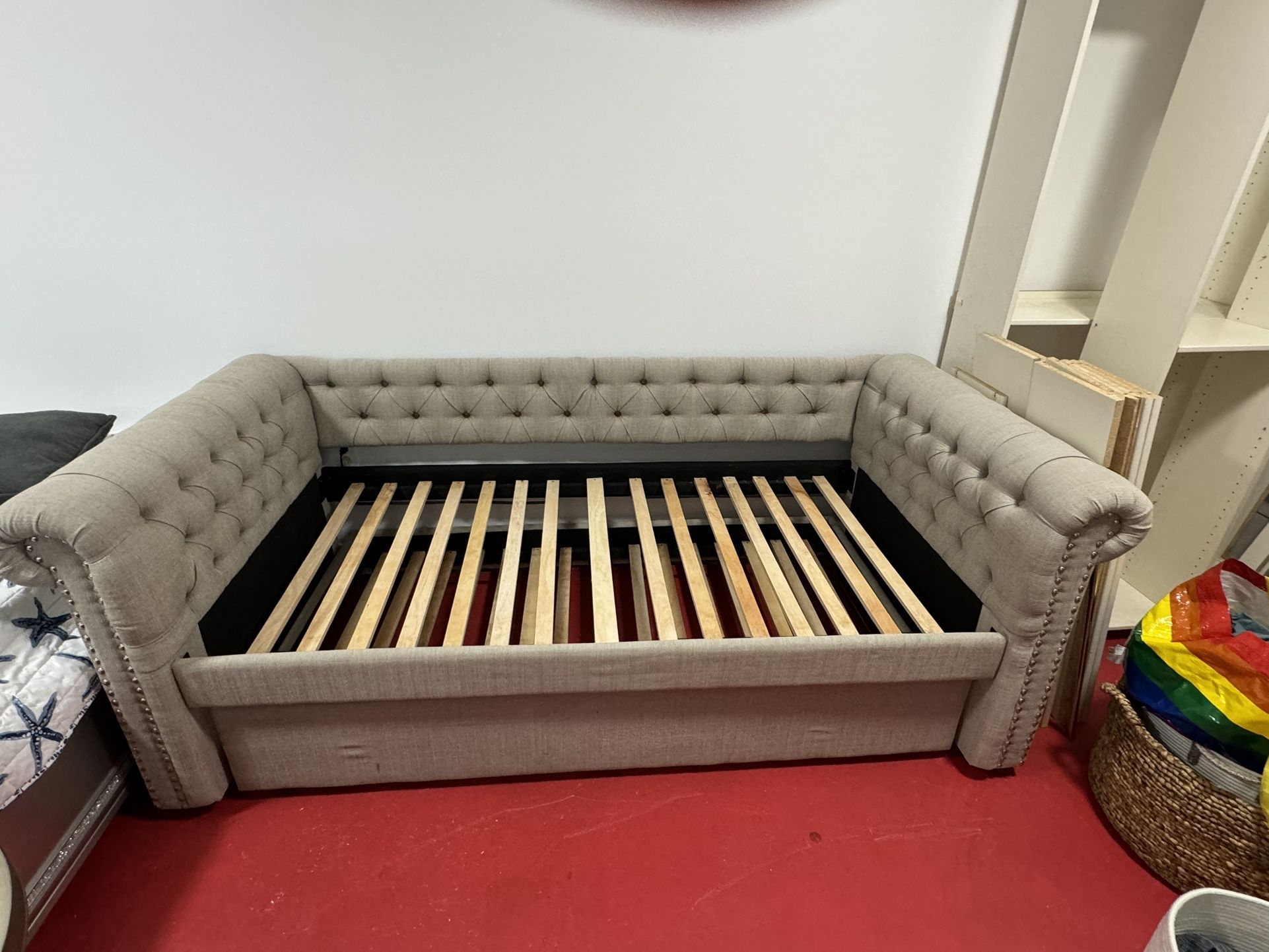 Twin Size Day Bed