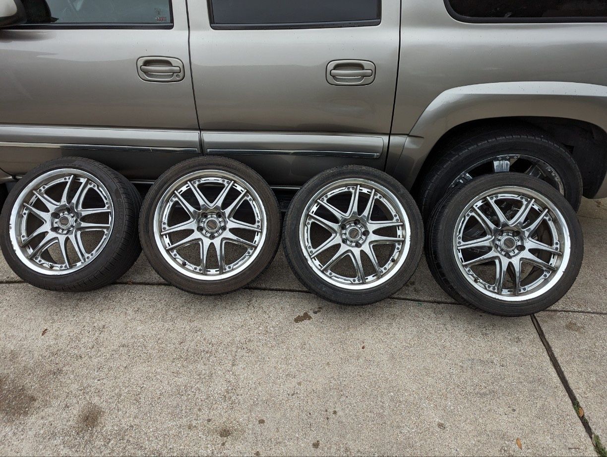 RAYS Eng Volk Racing GT-V 19x8.5