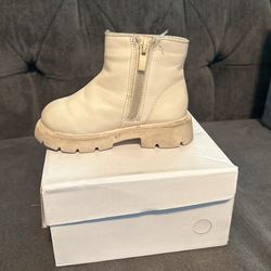 Boots 6c