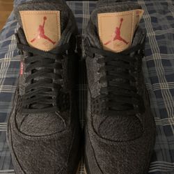 Air Jordan 4 Black Levi Size 9.5