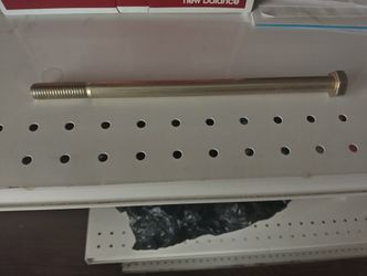 1/2 To 3/4 Bolts. And Nuts