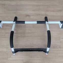 Door Mounted Pull Up Bar