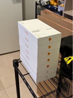 IPhone 17 Pro Max 256gb New sealed unlocked ✅