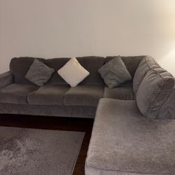 Ashley Homegoods L-Shape Sectional Sofa Bed With Right Chaise