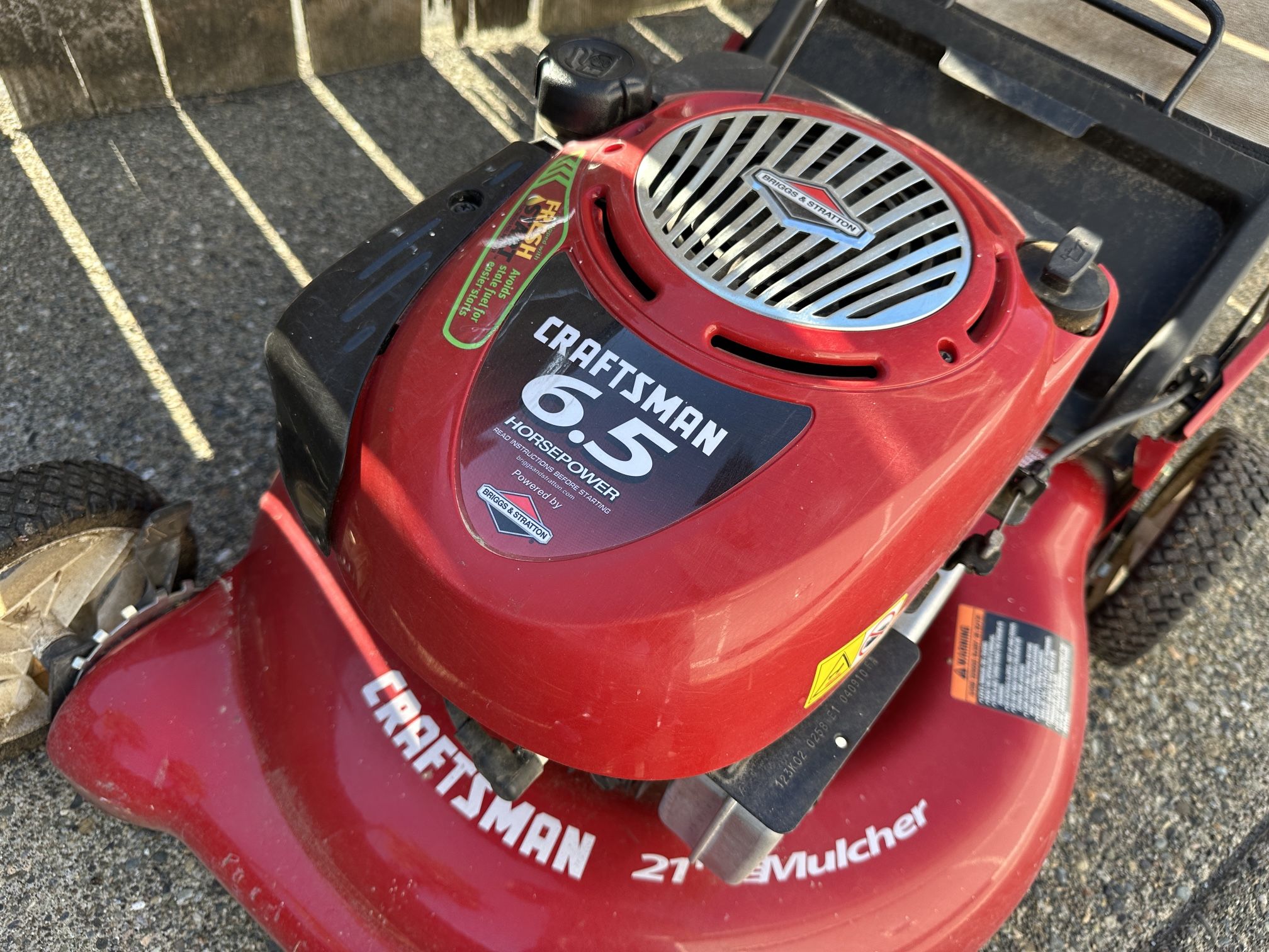 Gas Craftsman Briggs And Stratton Lawn Mower Craftsman 21” Gas
