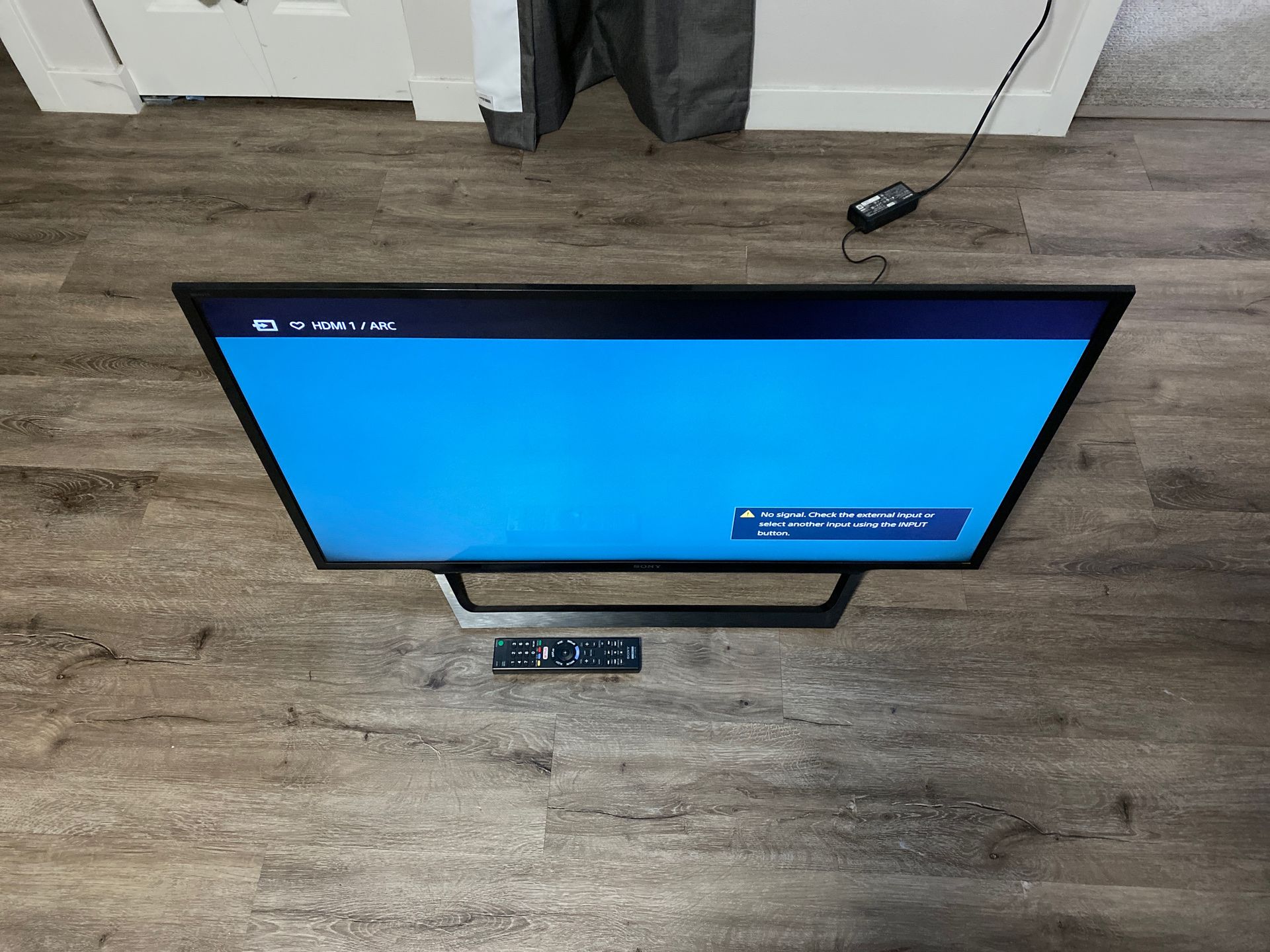 Sony 40 inch TV 1080p HD for sale