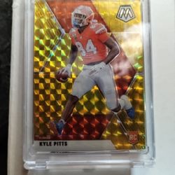 2021 Mosaic Draft Kyle Pitts RC Gold Prizm #09/10