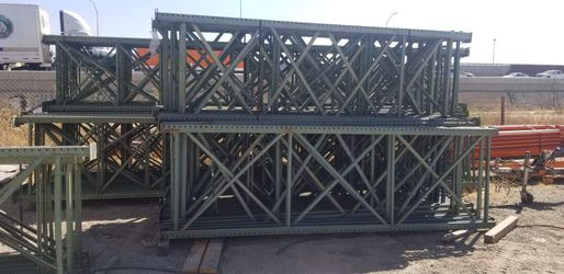 Racks pallet racks