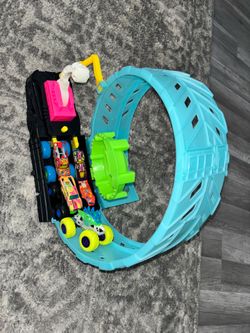 Monster Truck Hot Wheels Glow on the dark