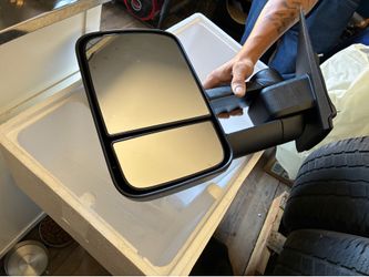 Chevy truck towing mirrors