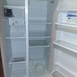 Whirlpool refrigerator 