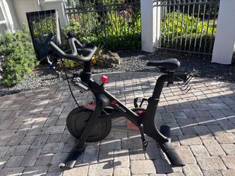 Peloton Bike
