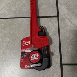 14 in. Steel Pipe Wrench /14 in. Llave de tubo de acero