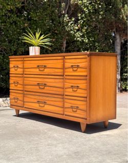 Mid Century Modern 9 Drawer Triple Dresser Credenza – Vintage Lowboy