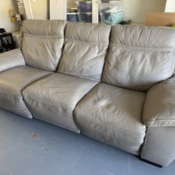 Natuzzi Leather Reclining Couch And Chair