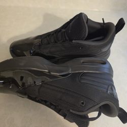 JORDAN MAX AURA 6
