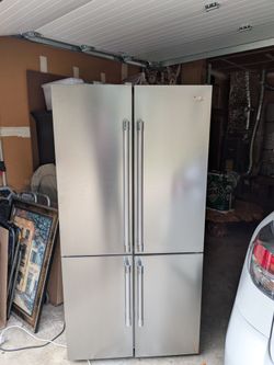 Beko Stainless Steel 4-Door French Door Refrigerator