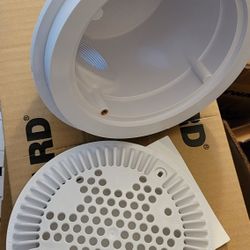 Hayward Dual Pool Main Drain