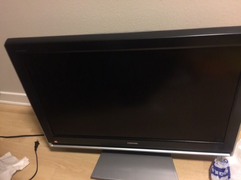 Toshiba 42 inch flat screen with DVD player