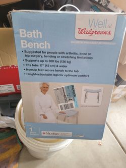Walgreen Bath Bench