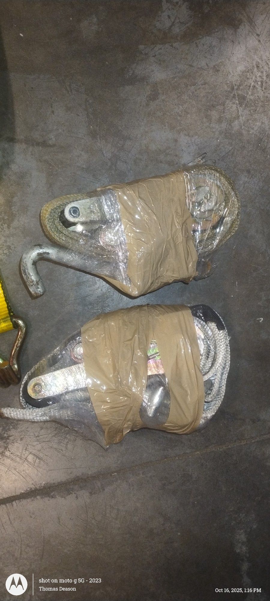 Car Hauling  Strapes