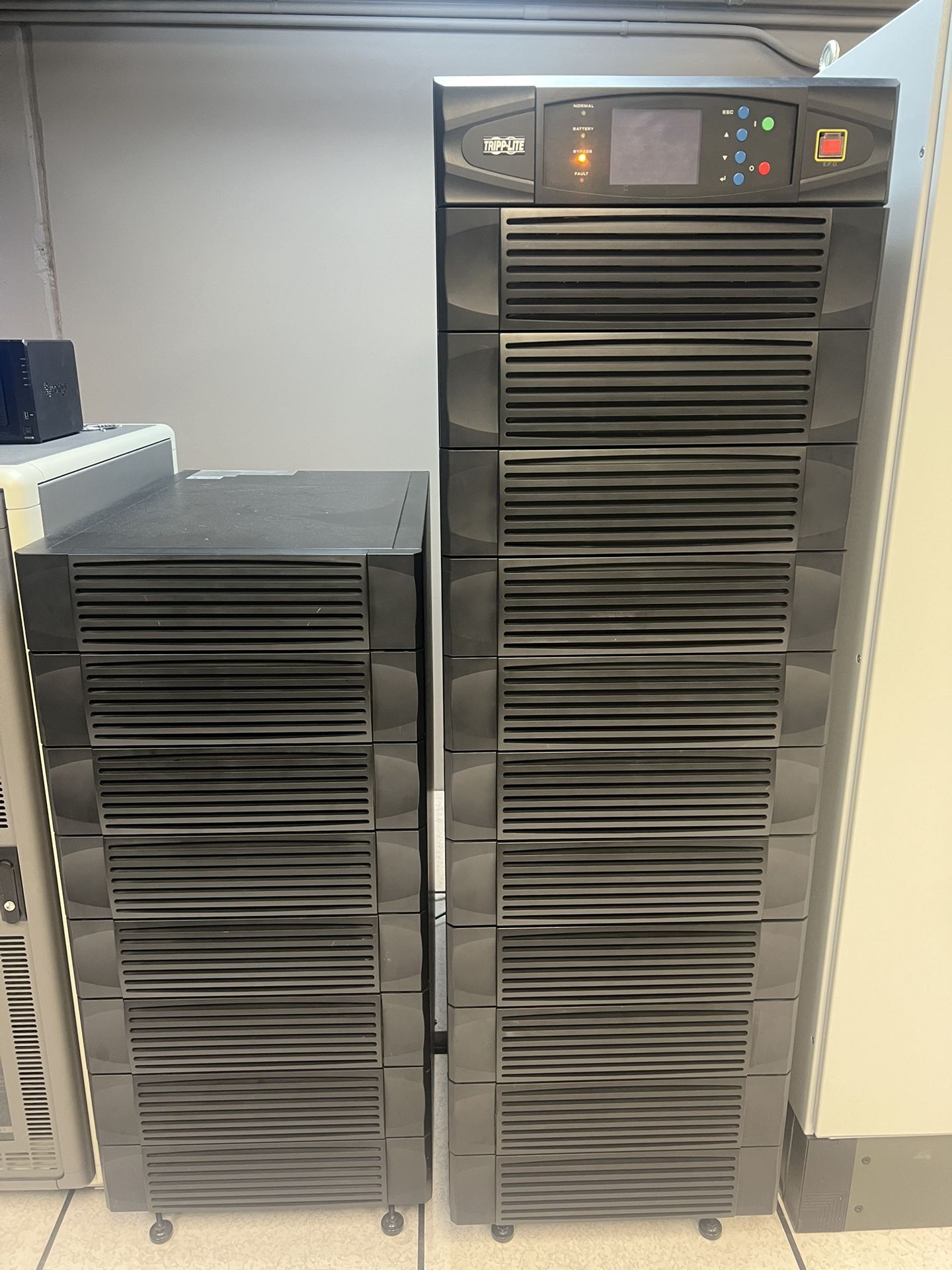 120kVA UPS Uninterrupted Power Supply