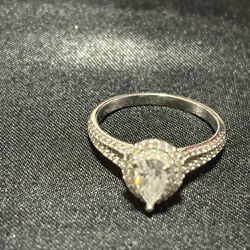 Engagement Ring. Size 8 14k White Gold