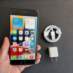 iPhone 8 Plus - UNLOCKED - Like New 